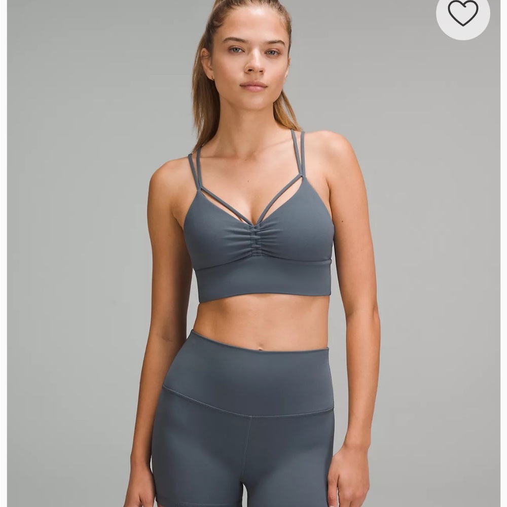 White strappy lululemon sports bra